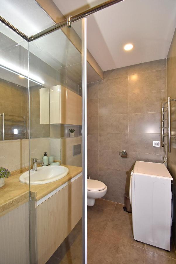 Home4You Apartments On Koghbatsi Erevan Exterior foto