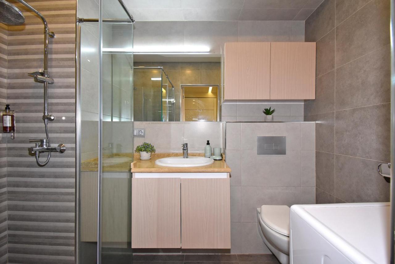 Home4You Apartments On Koghbatsi Erevan Exterior foto