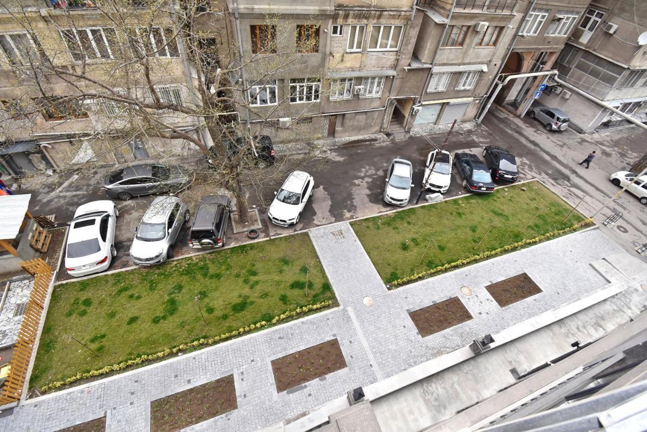 Home4You Apartments On Koghbatsi Erevan Exterior foto