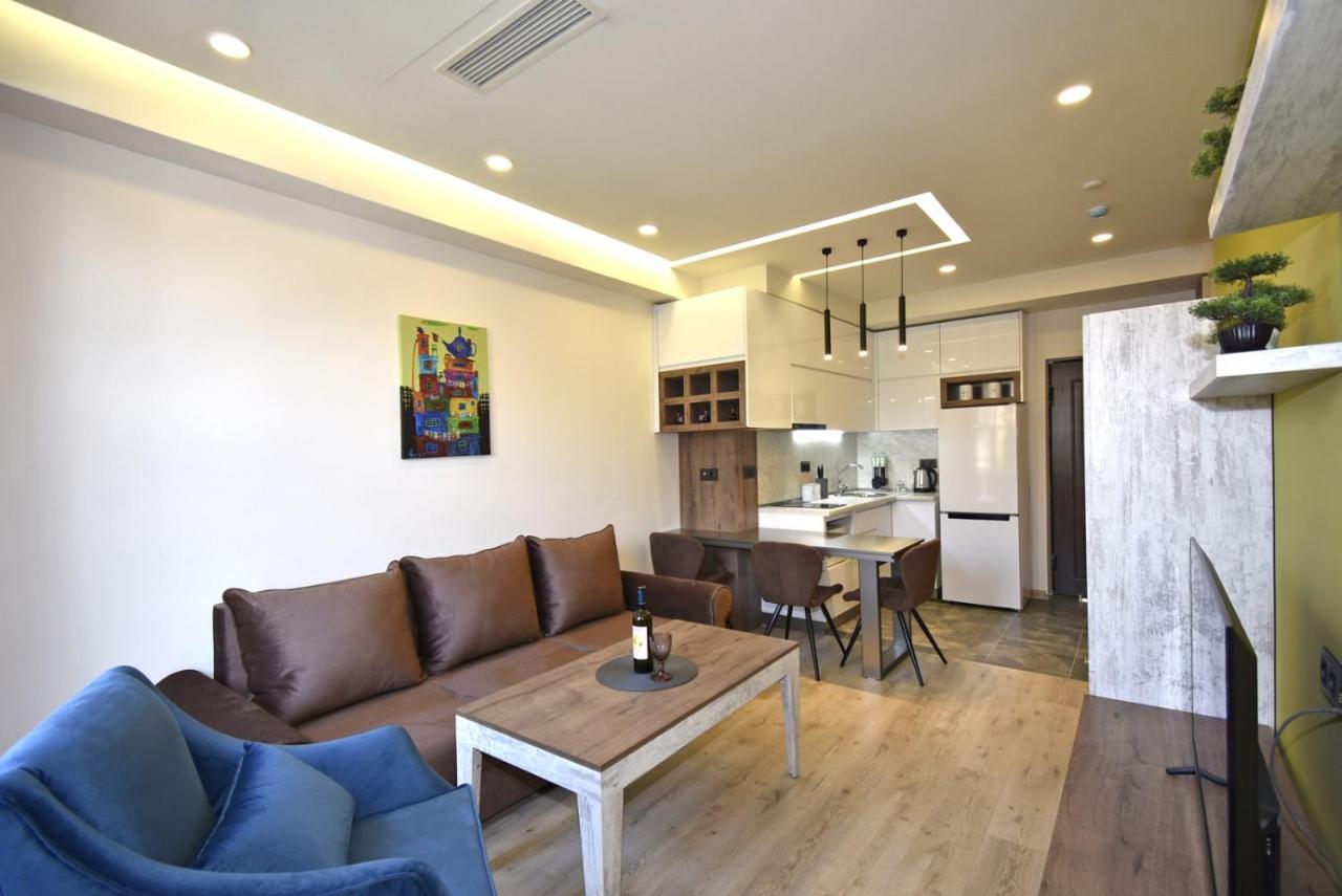 Home4You Apartments On Koghbatsi Erevan Exterior foto